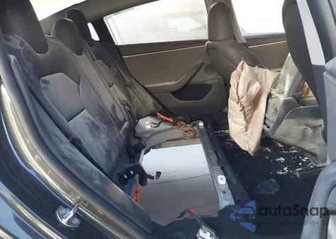 2025 Tesla Model 3 Long Range Rear-Wheel Drive/Standard from USA, damaged, VIN 5YJ3E1EA8SF047657